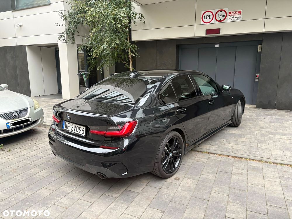 BMW Seria 3 320i xDrive M Sport sport - 3
