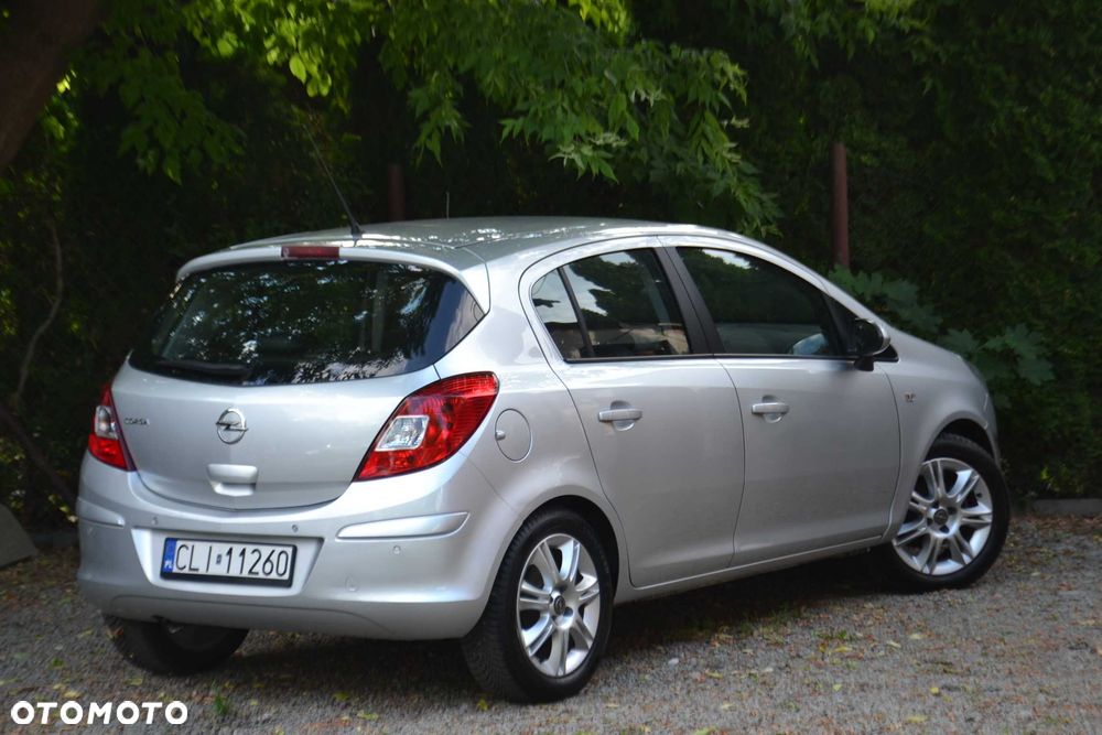 Opel Corsa - 2