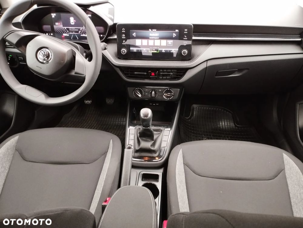 Skoda Fabia 1.0 TSI Essence - 18