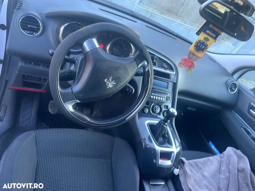 Peugeot 5008 2.0 BlueHDI Active - 6