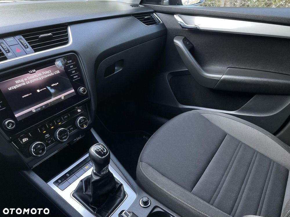 Skoda Octavia 1.5 TSI ACT Ambition - 20