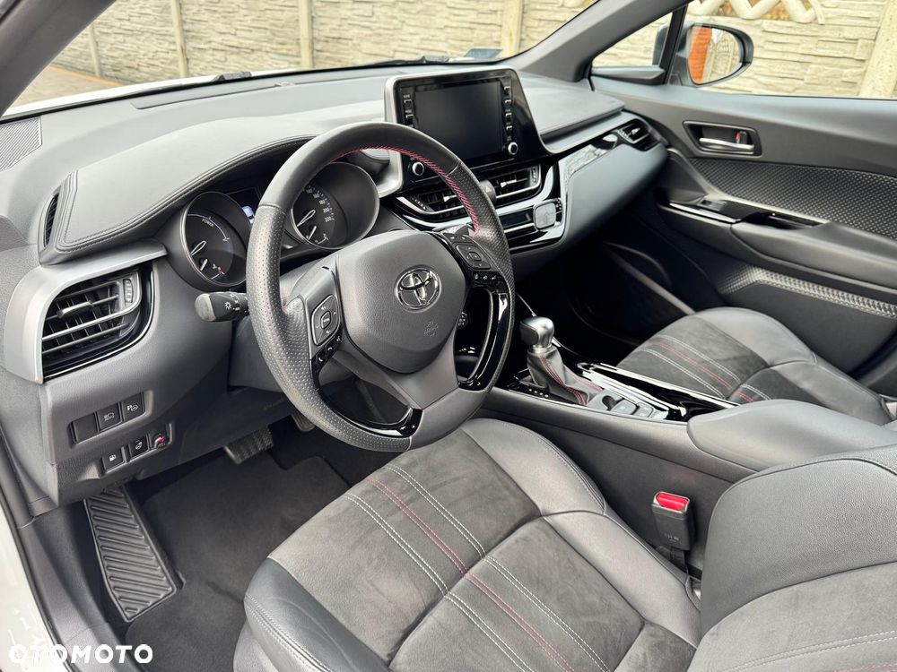 Toyota C-HR 2.0 Hybrid GR Sport - 16