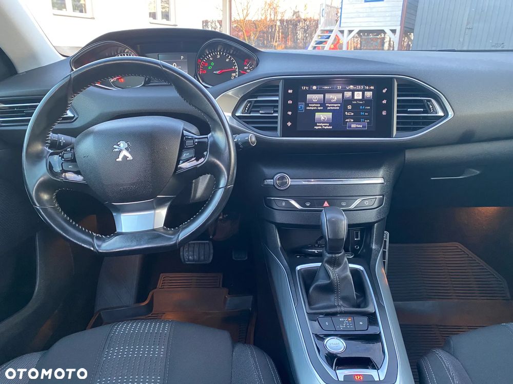 Peugeot 308 BlueHDi FAP 120 EAT6 Stop & Start Allure - 25