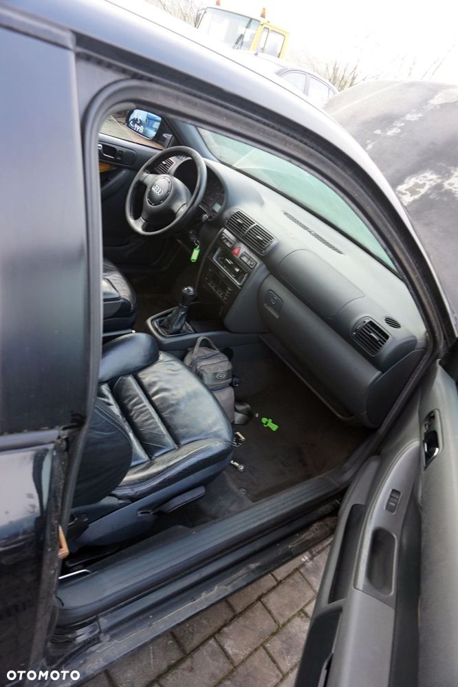 AUDI A3 8L1 3D HB 2000 LY9B 1.8T 16V ARZ 150KM ENJ CZARNY na części - 13