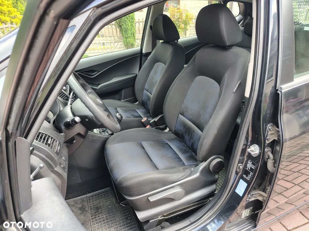 Hyundai ix20 - 9
