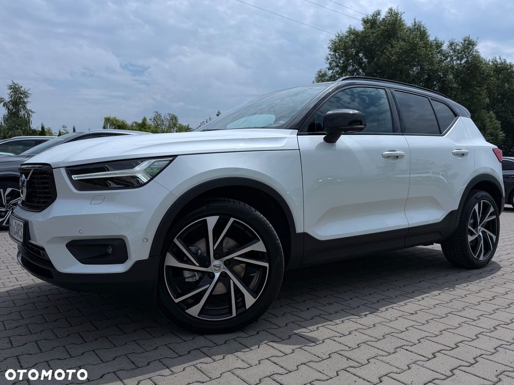 Volvo XC 40 B4 B AWD DKG RDesign - 2