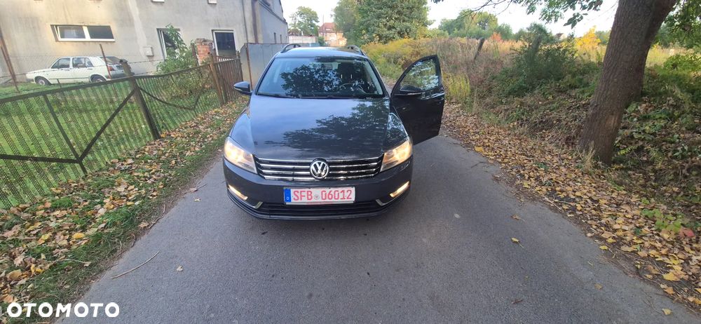 Volkswagen Passat 2014 photo 2