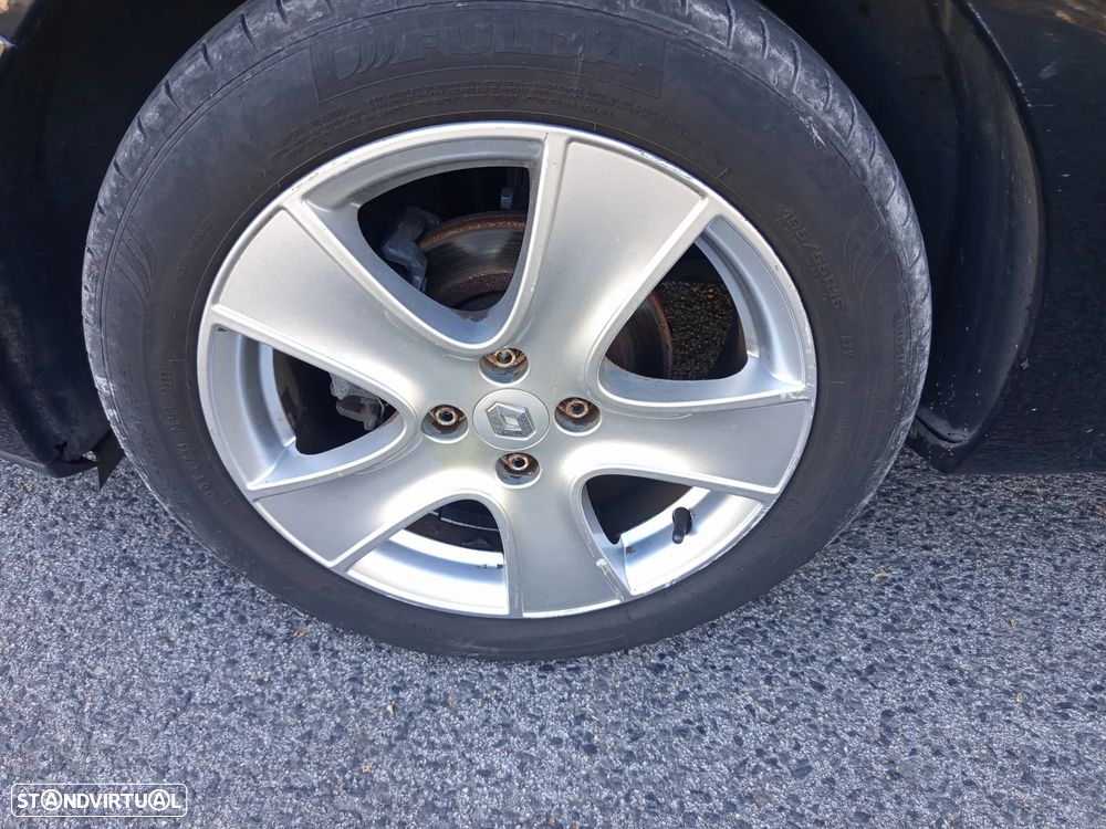 Renault Clio 0.9 TCE - 31