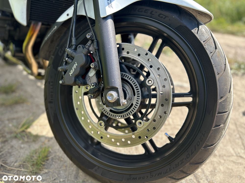 Honda CBF - 8