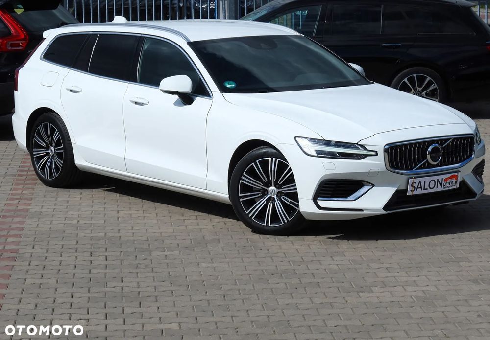 Volvo V60 T6 AWD Recharge Geartronic Inscription - 39