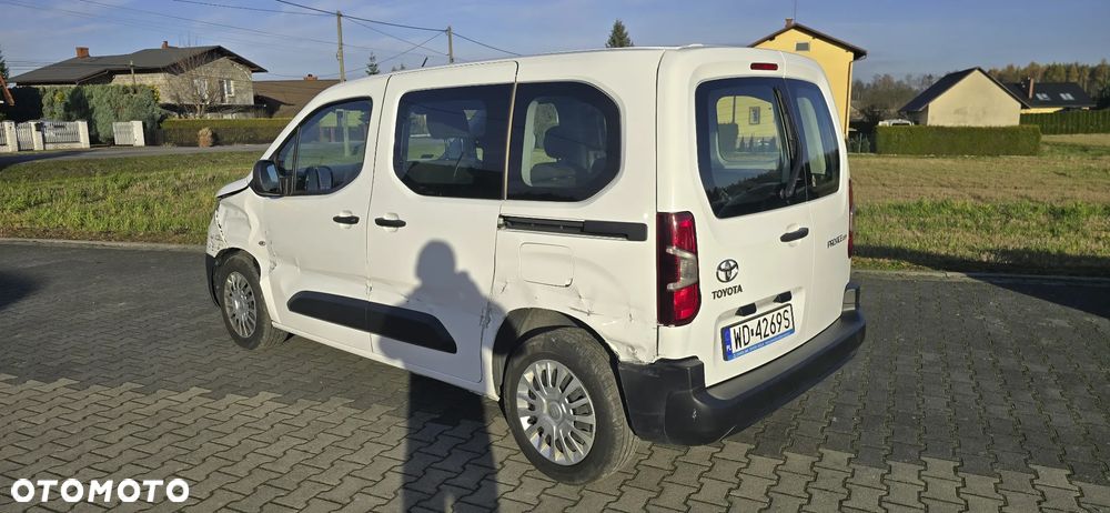Toyota Proace City Verso 1.5 D-4D Business - 2