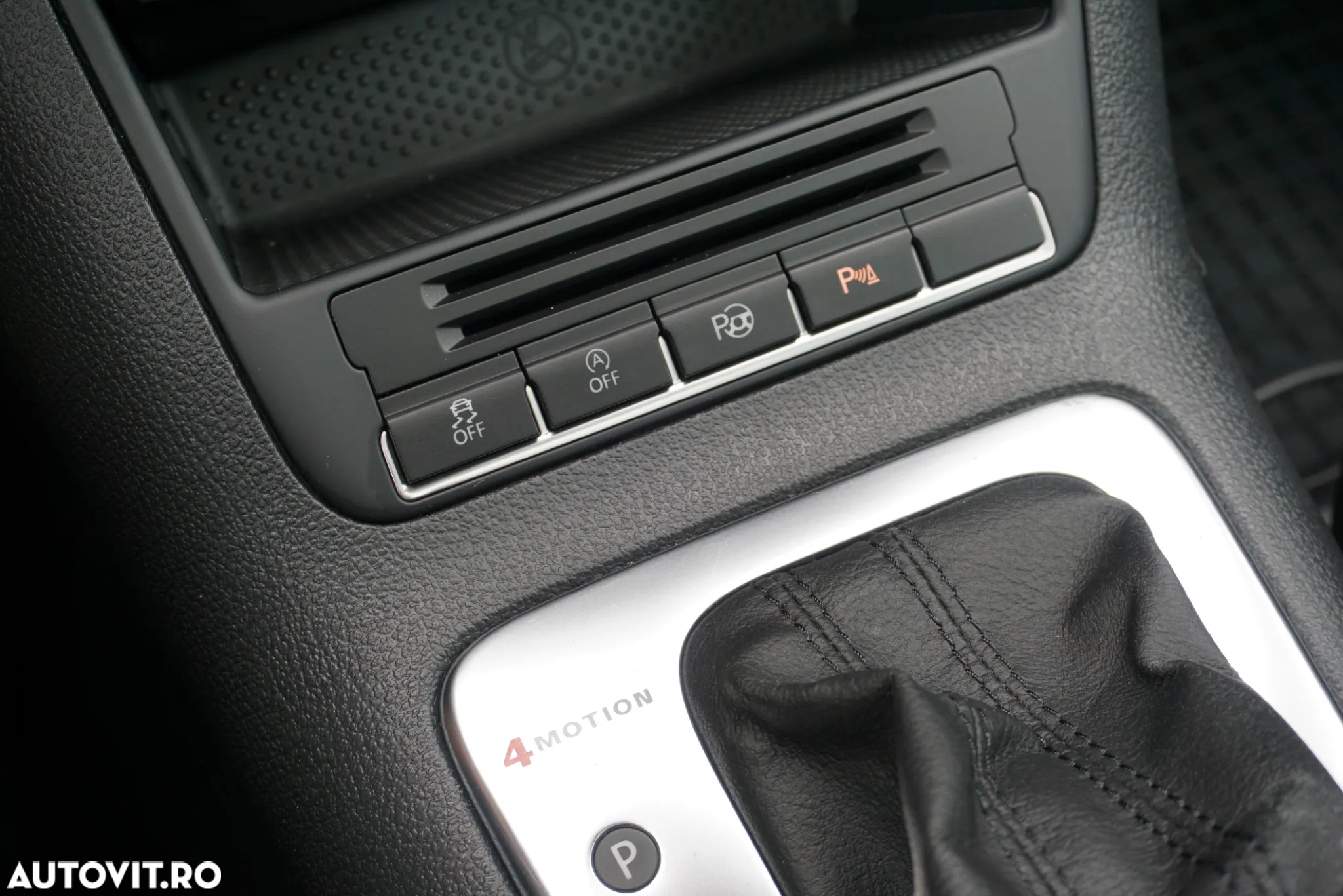 Volkswagen Tiguan 2.0 TDI 4Motion DSG Sport & Style - 15