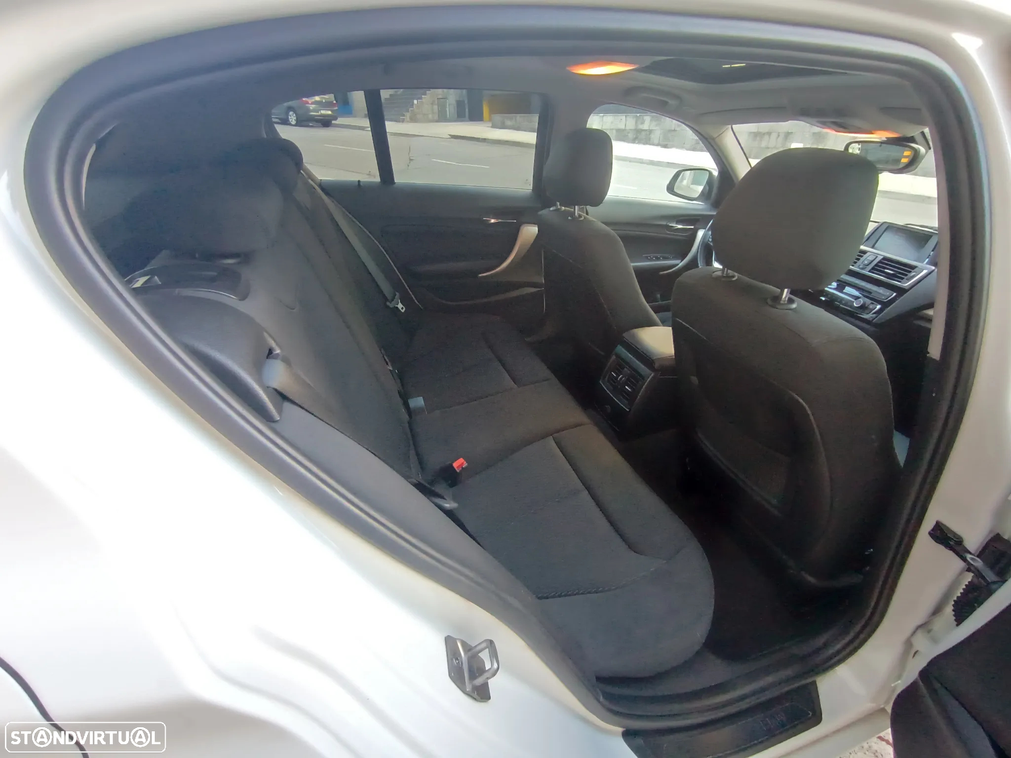 BMW 116 d EDynamics Line Sport - 24