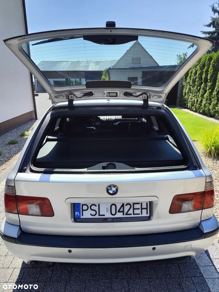 BMW Seria 5 530d Touring - 11