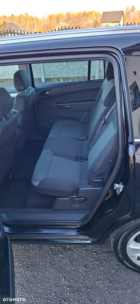 Opel Zafira 1.8 Catch me now - 24