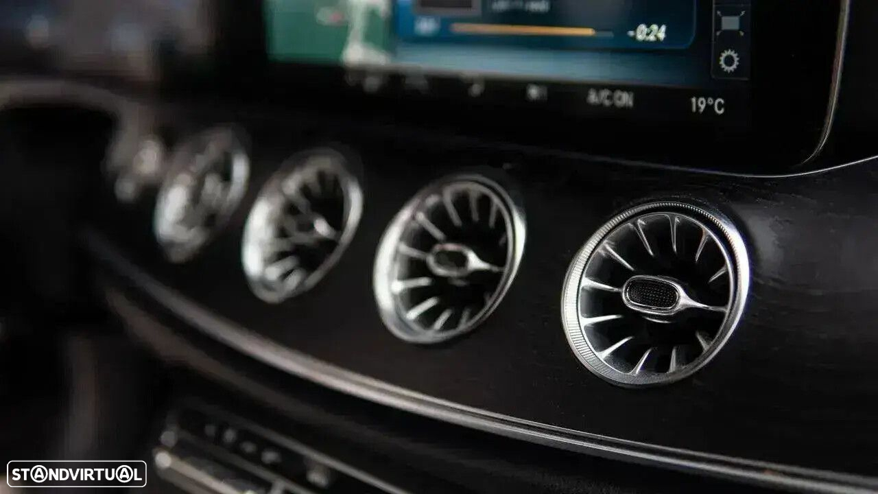 Mercedes-Benz E 220 - 38