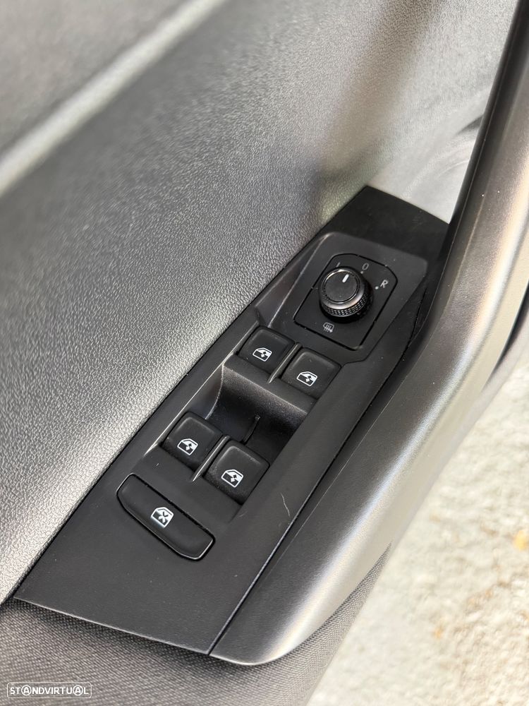VW Polo 1.0 TSI Comfortline - 28