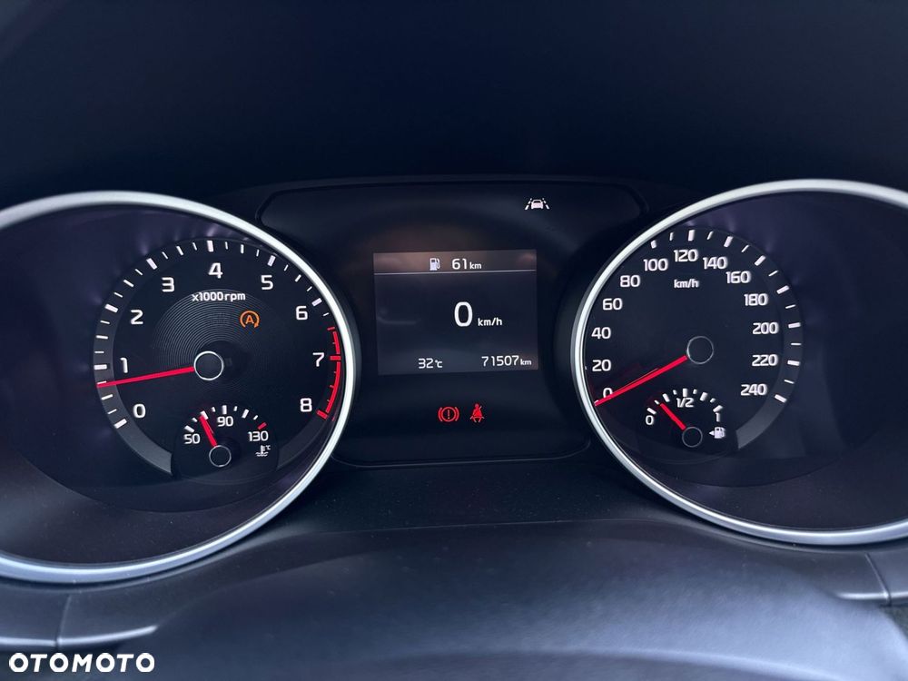 Kia Ceed - 14
