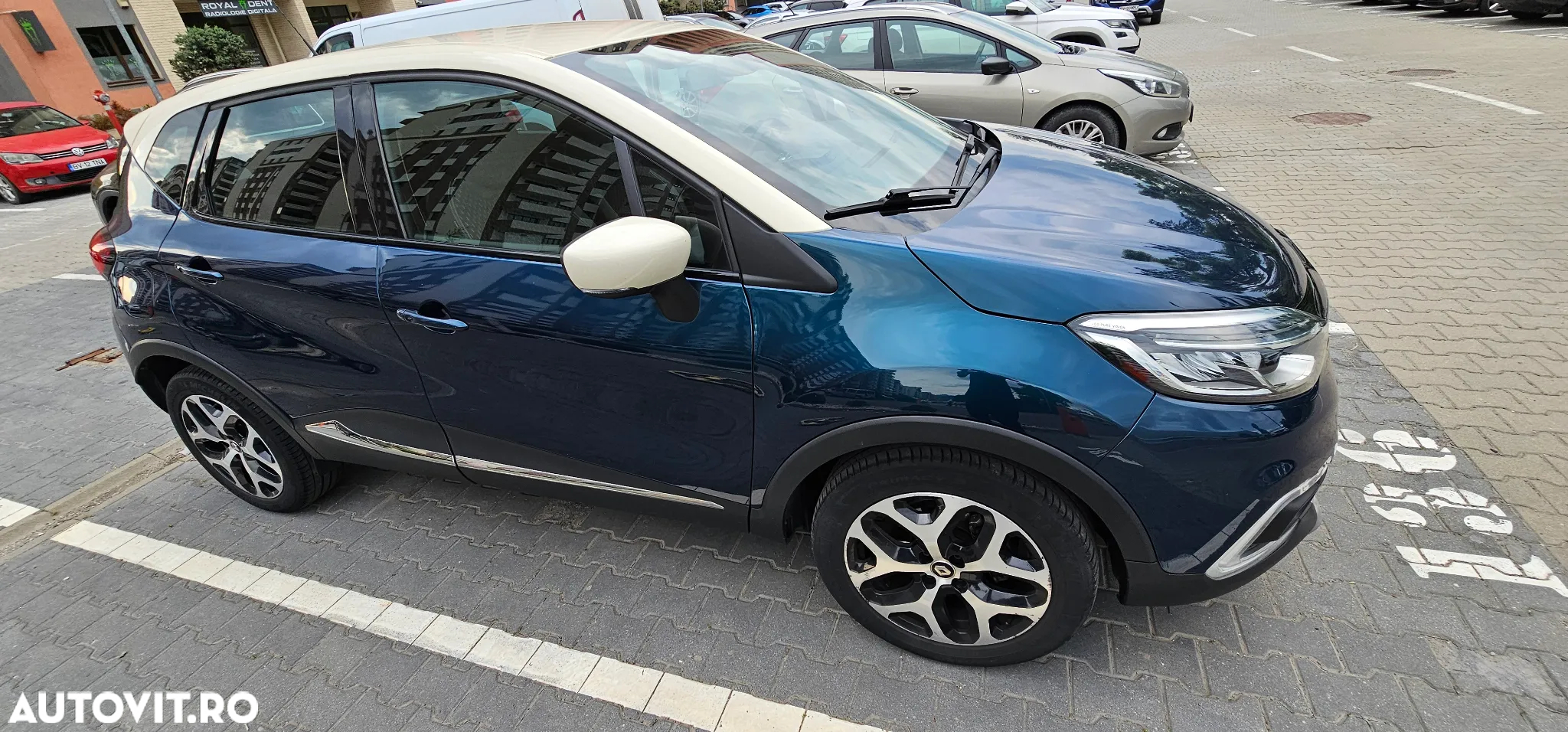 Renault Captur dCi Intens - 12