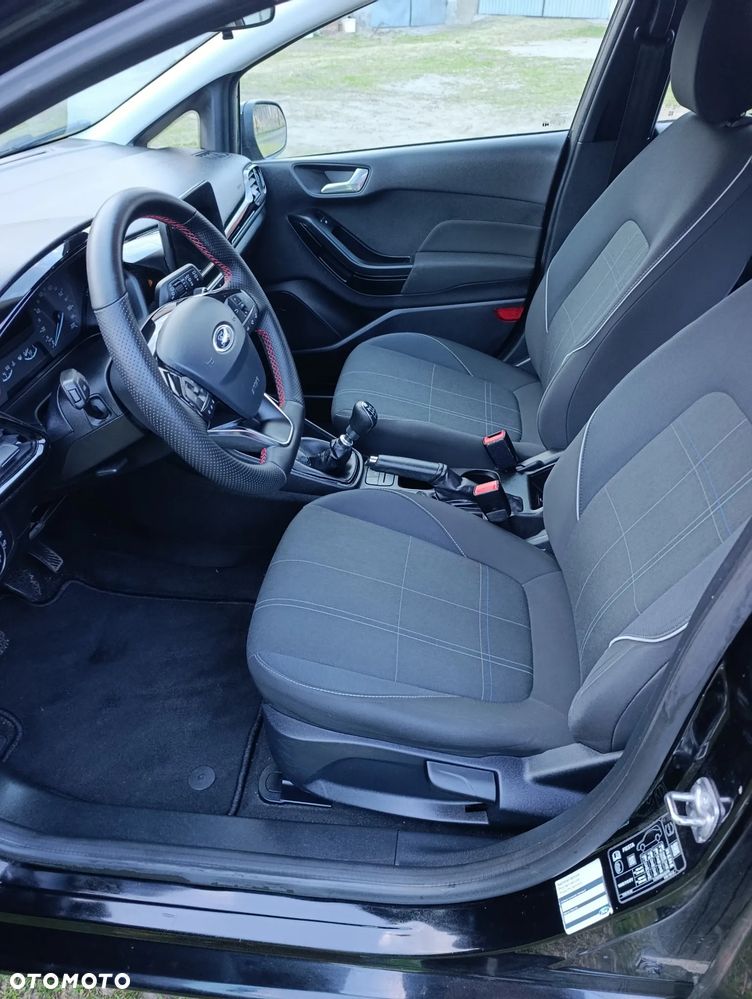 Ford Fiesta 2017 photo 5
