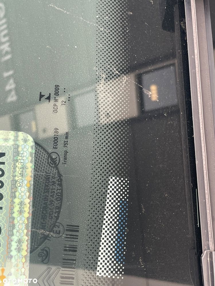 Citroën DS3 e-HDi 90 FAP SoChic - 8