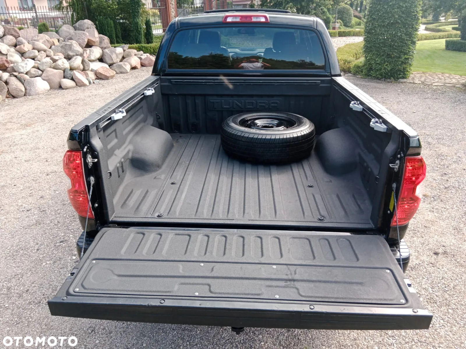 Toyota Tundra - 7
