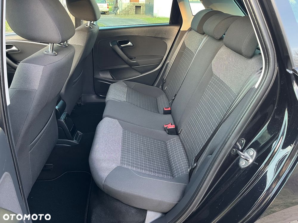 Volkswagen Polo 1.2 TSI (Blue Motion Technology) Comfortline - 25