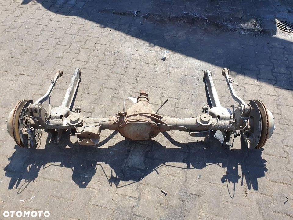 MOST TYLNY CADILLAC ESCALADE ESV 6.2 409KM 2010 - 1