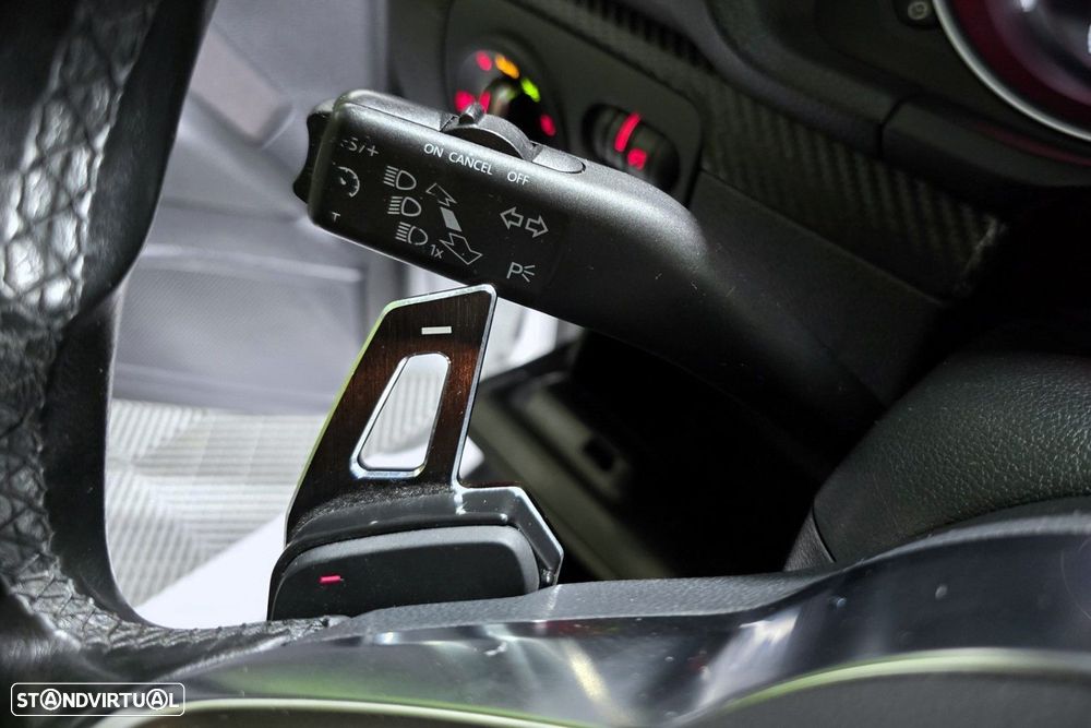 VW Scirocco 2.0 TSI BlueMotion DSG - 18