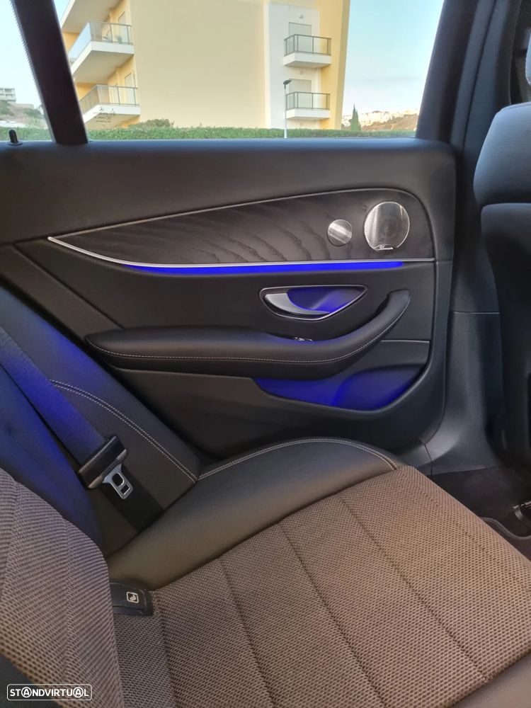 Mercedes-Benz E 300 de Avantgarde - 37
