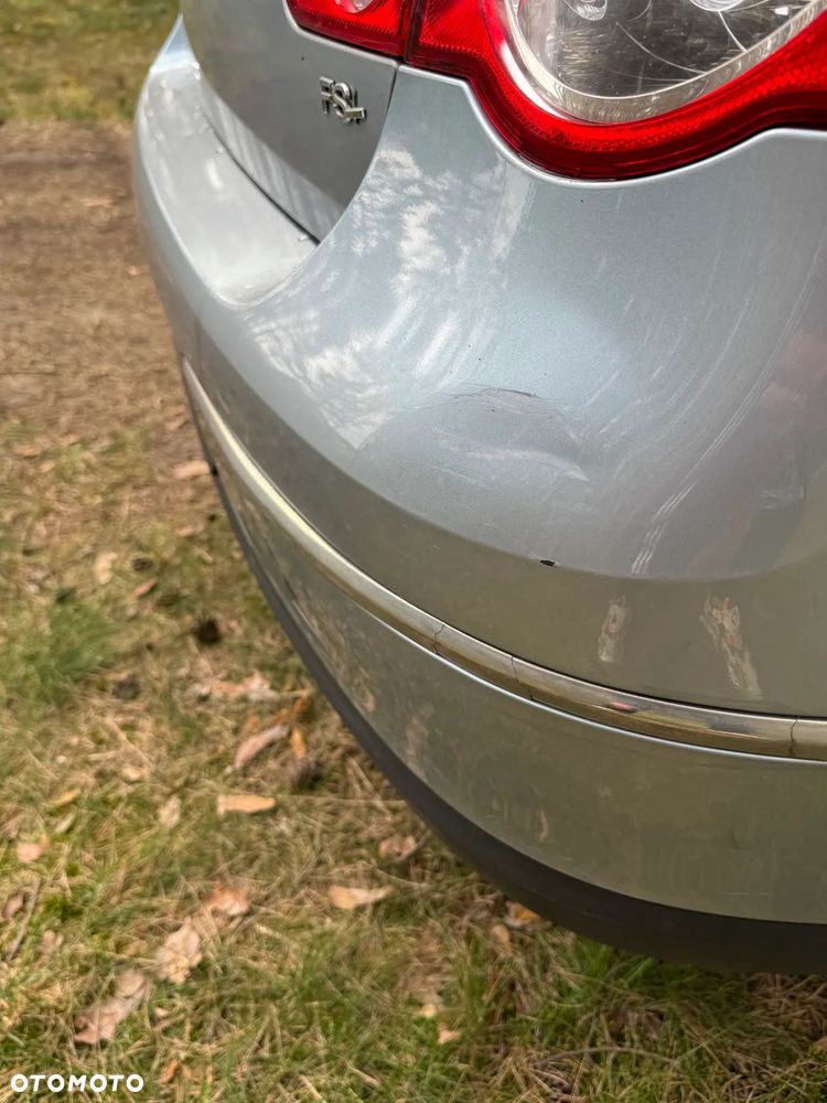 Volkswagen Passat 1.6 FSI Automatik Comfortline - 23