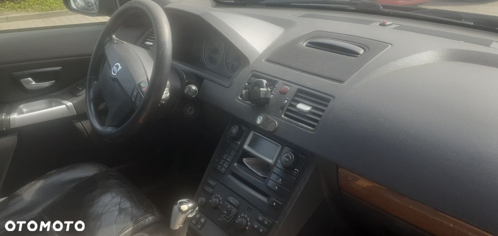 Volvo XC 90 D5 Comfort - 8