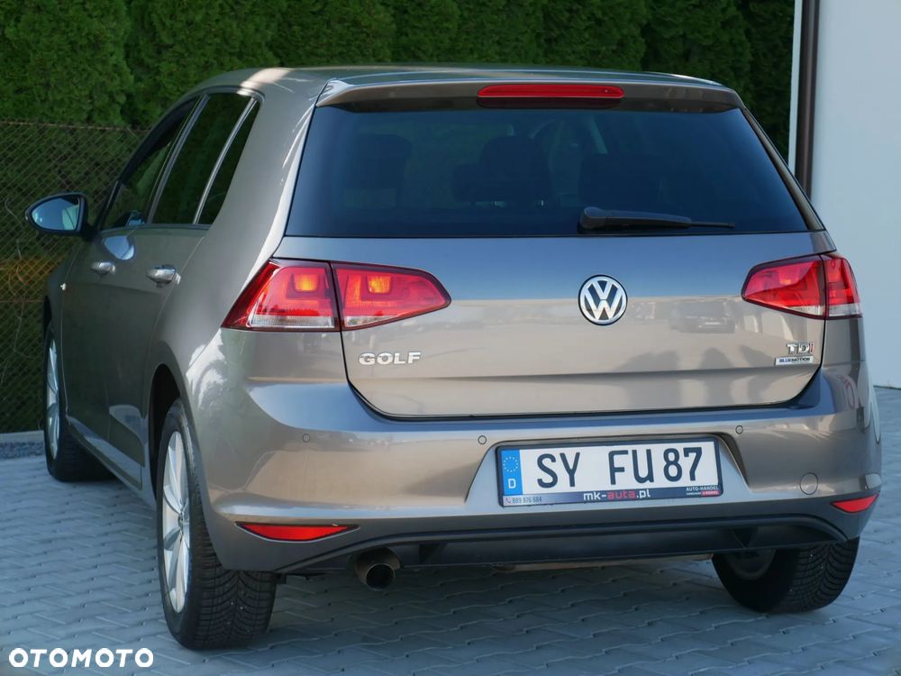 Volkswagen Golf 1.6 TDI BlueMotion Technology Lounge - 10