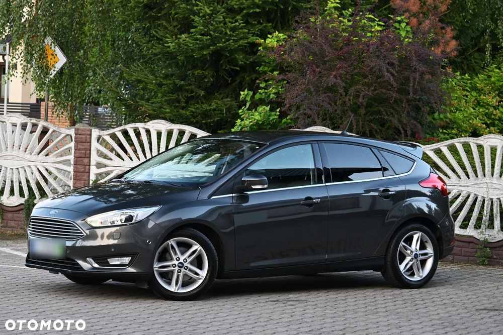 Ford Focus 1.5 EcoBoost Titanium - 4