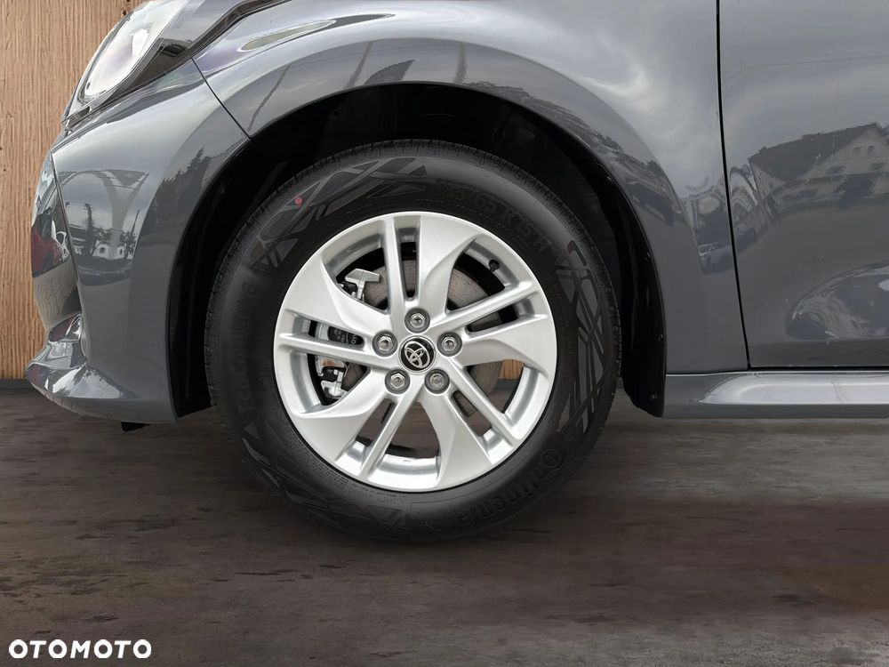 Toyota Yaris - 21