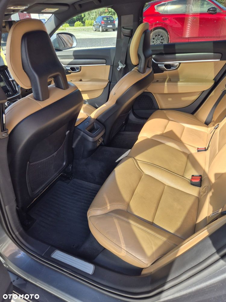 Volvo V90 - 20