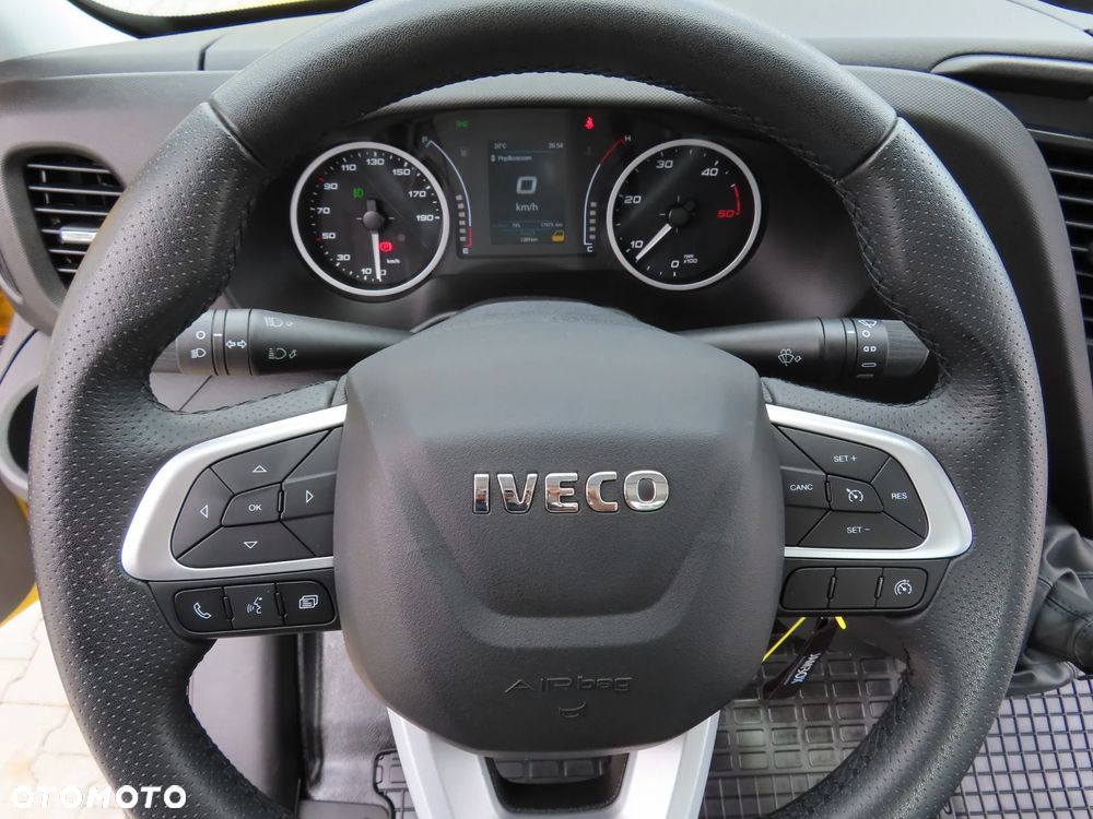 Iveco DAILY 50C18 Laweta POMOC DROGOWA Przewóz Pojazdów AUTOLAWETA 6100 mm Dł. Platformy DMC 3500 Kg Rozstaw Osi 4750 mm WZMACNIANE Zawieszenie Adaptacyjne Pneumatyczne Stan NOWY OKAZJA - 38