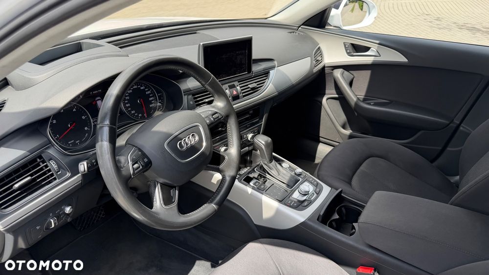 Audi A6 Avant 2.0 TDI Ultra S tronic - 18
