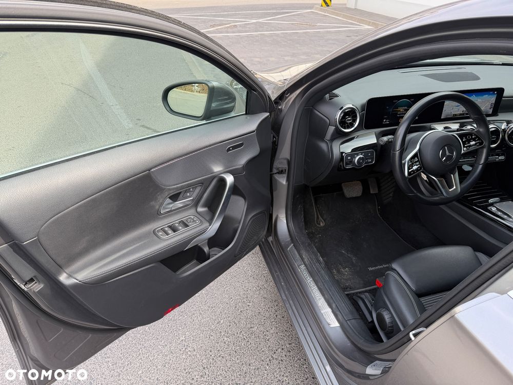 Mercedes-Benz Klasa A 200 Progressive 7G-DCT - 7