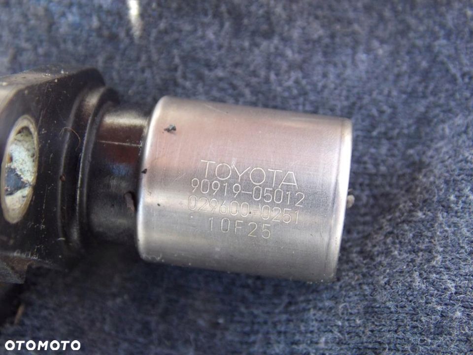czujnik wałka rozrządu toyota rav4 d4d 2.0 d 1cd - 2