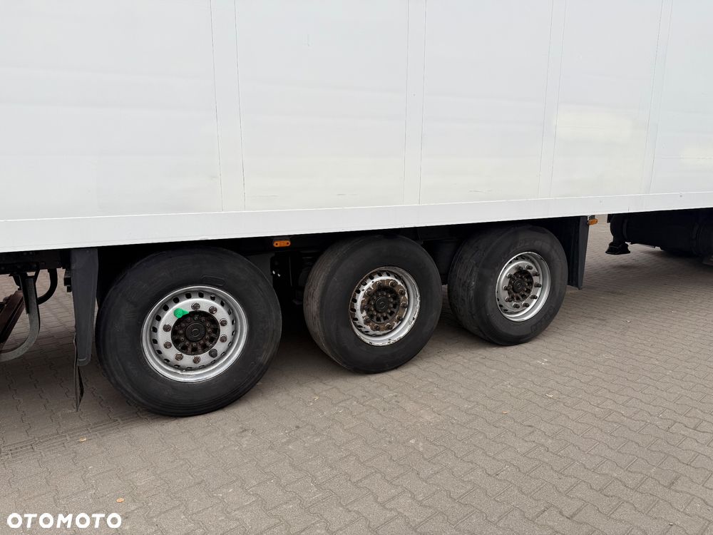 Schmitz Cargobull Sko 24 - 8