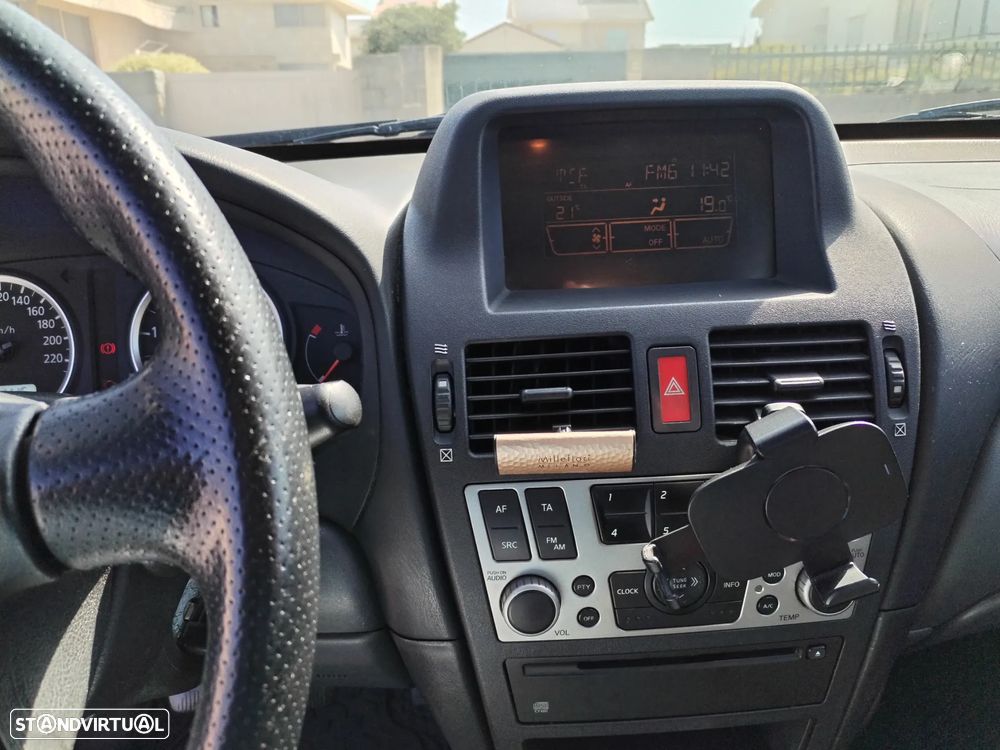 Nissan Almera - 8