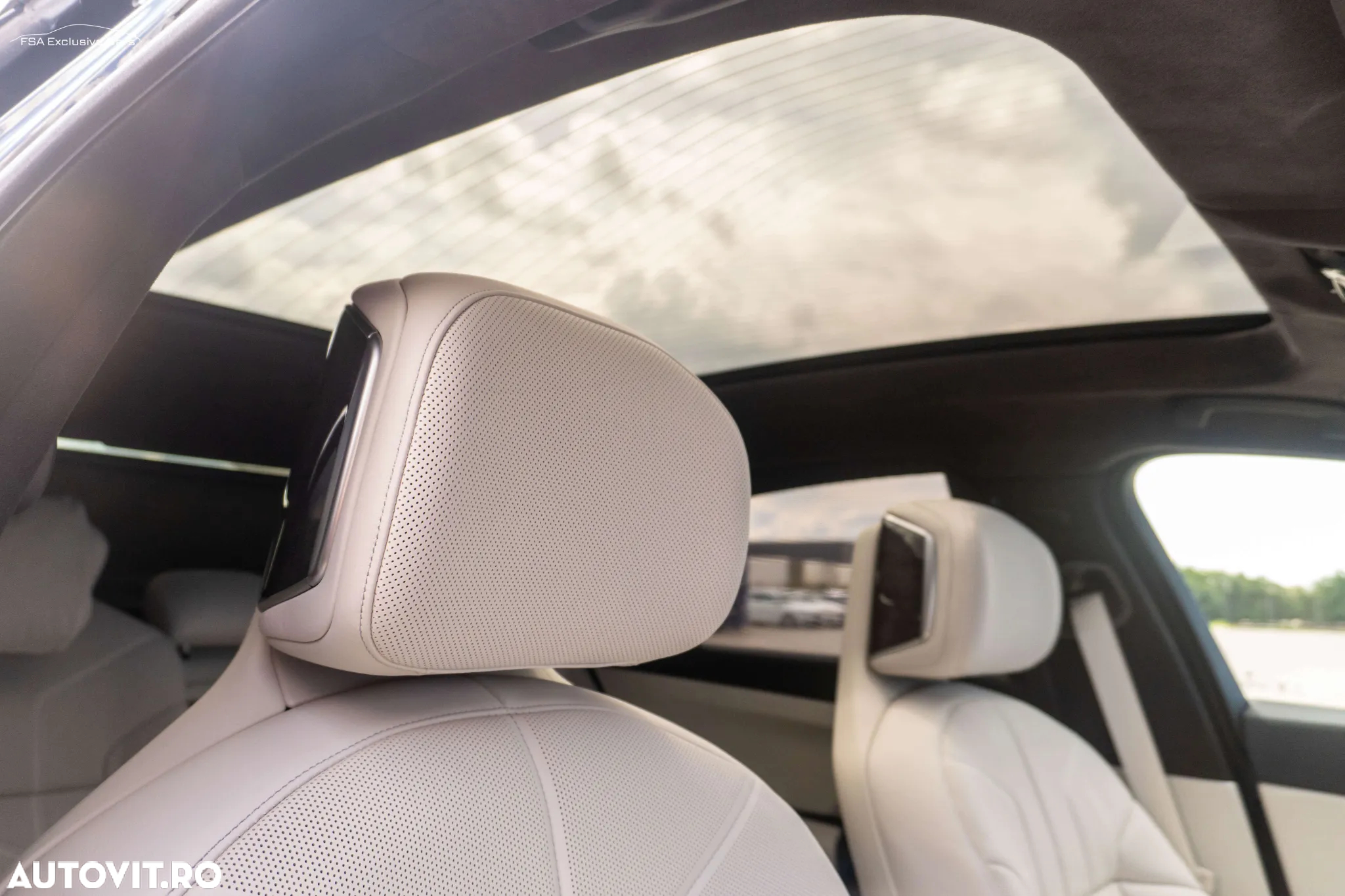 BMW M7 M760e xDrive - 38