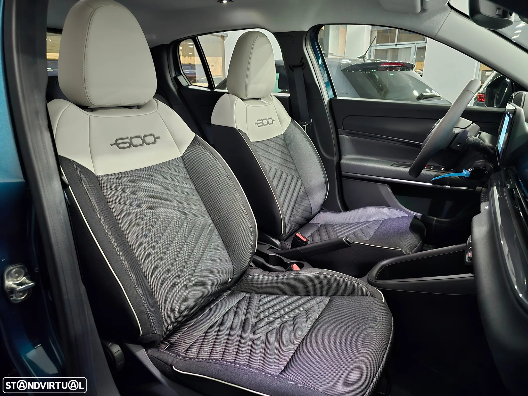 Fiat 600 1.2 Hybrid - 13