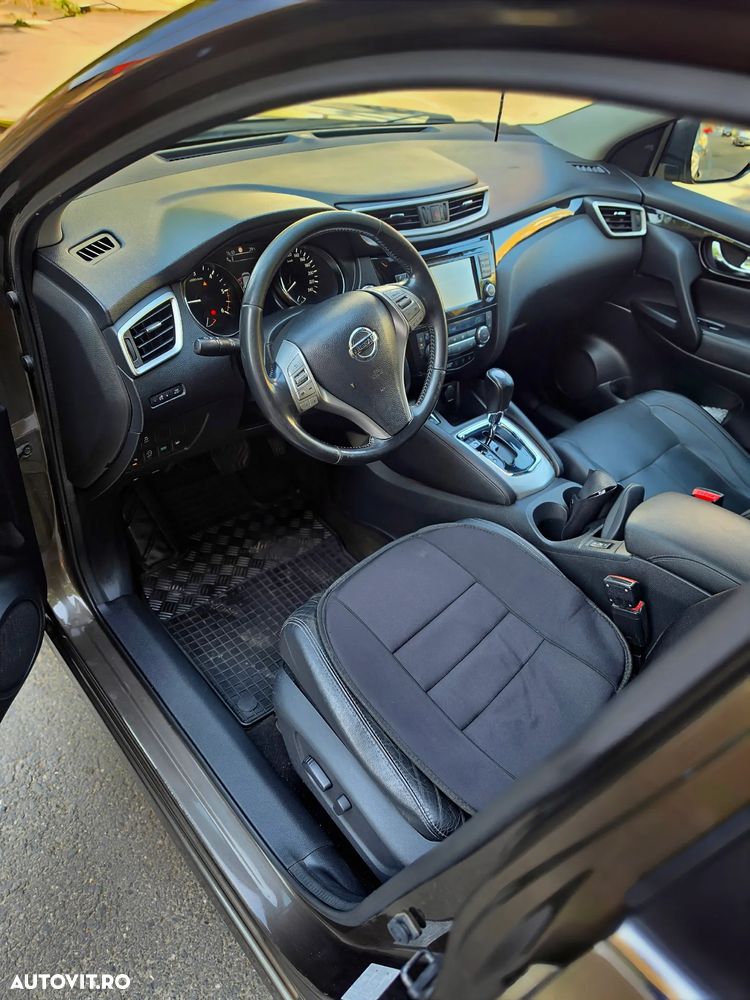 Nissan Qashqai 1.6 DCI Xtronic TEKNA - 18