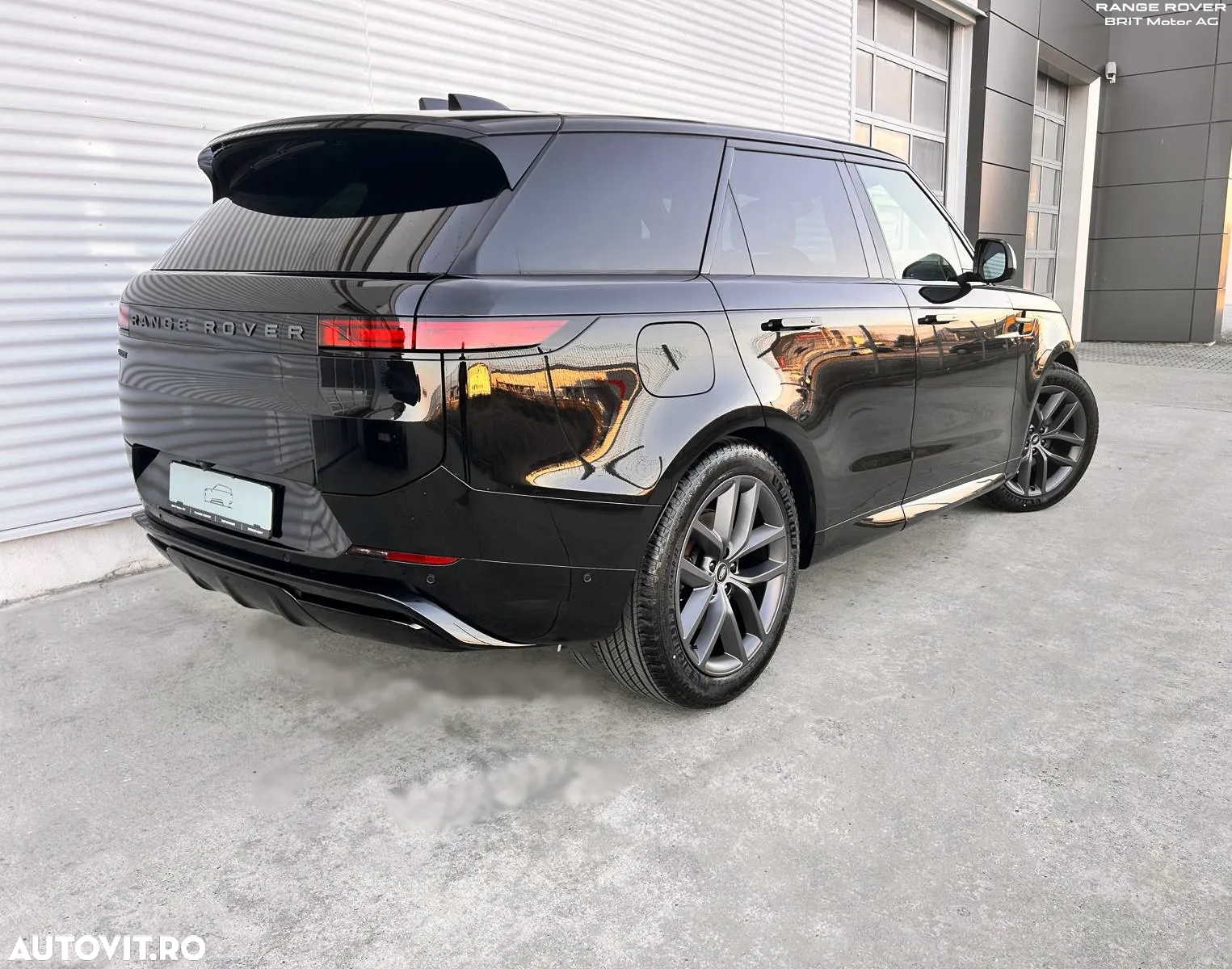 Land Rover Range Rover Sport 3.0 I6 D300 MHEV Dynamic SE - 6