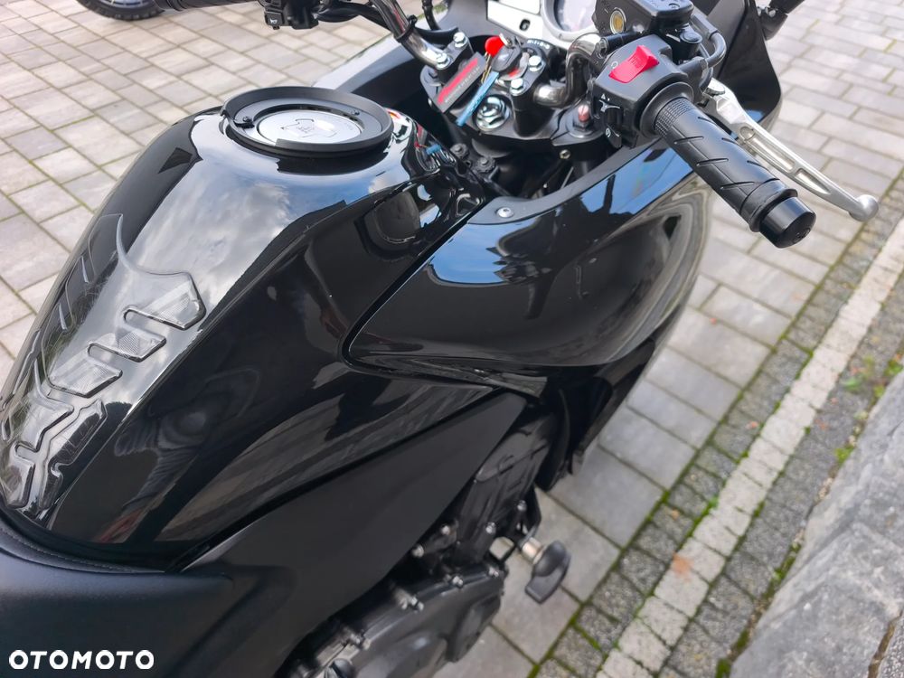 Honda CBF - 28