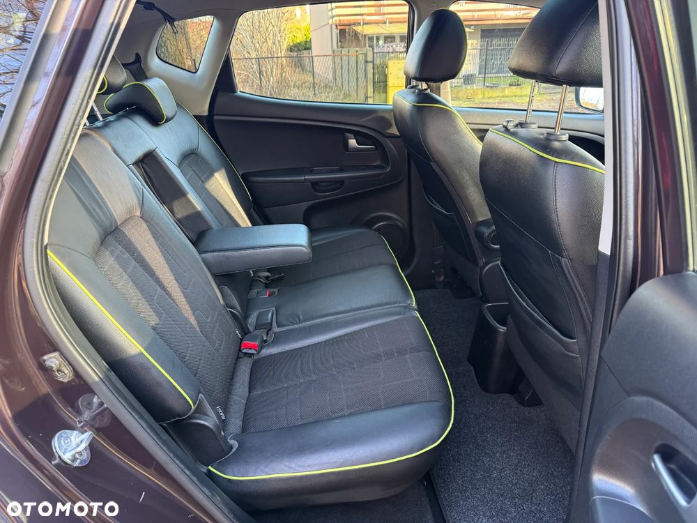 Kia Venga 1.6 CRDi 128 ISG Spirit - 22