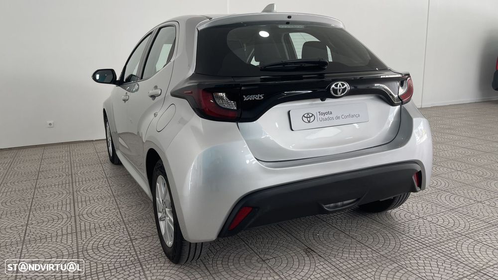Toyota Yaris 1.0 VVT-i Comfort Plus - 2