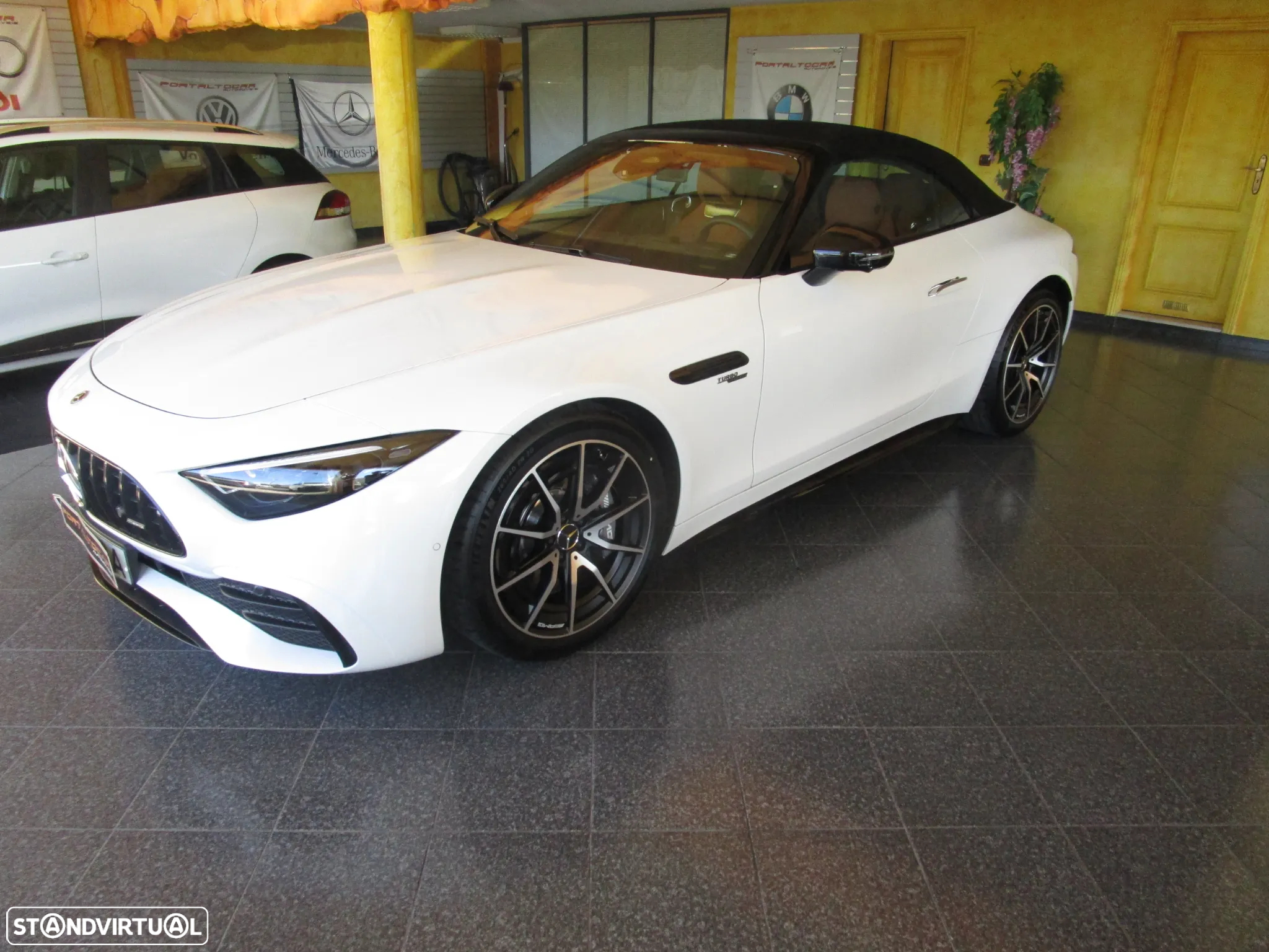 Mercedes-Benz SL 43 AMG Standard - 4